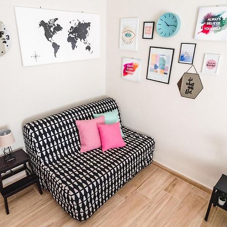 Sea Breeze Vibes Apartment Néa Péramos Bagian luar foto