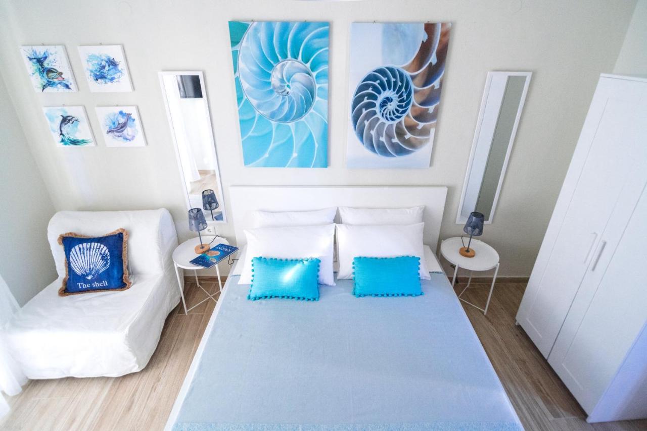 Sea Breeze Vibes Apartment Néa Péramos Bagian luar foto